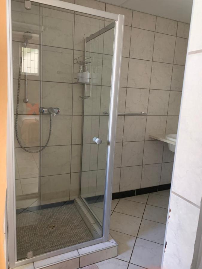 Hotel Pension Casa Africana Windhoek Dış mekan fotoğraf