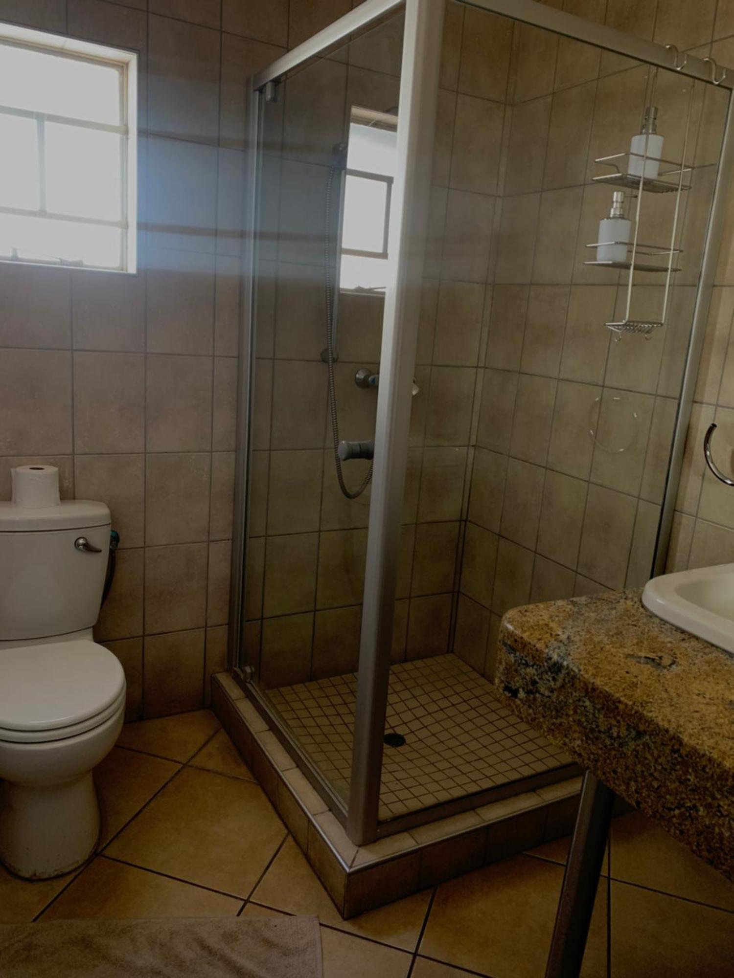 Hotel Pension Casa Africana Windhoek Dış mekan fotoğraf