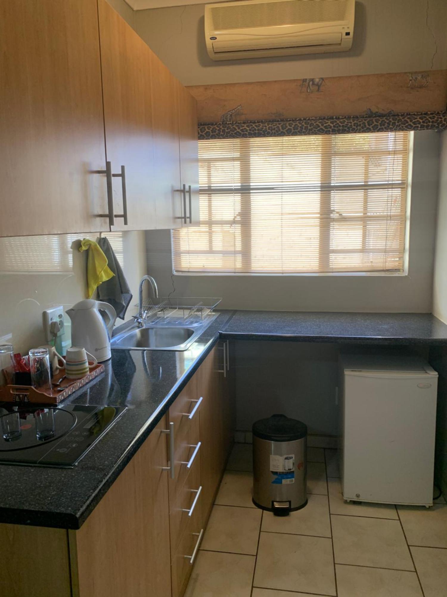 Hotel Pension Casa Africana Windhoek Dış mekan fotoğraf