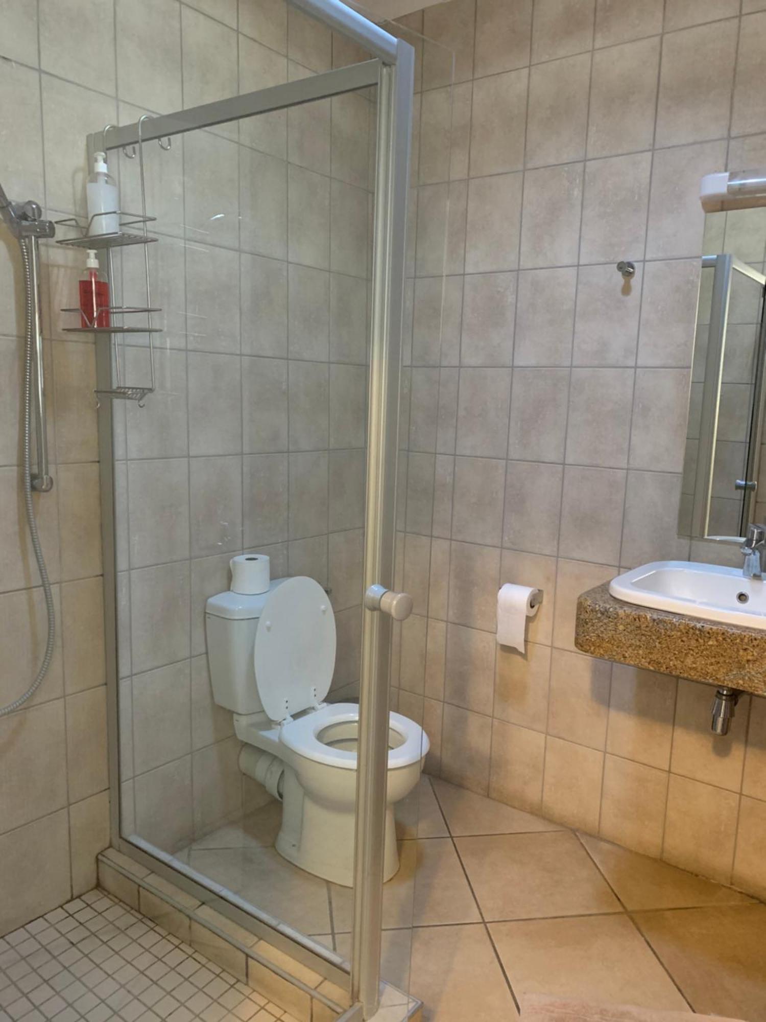 Hotel Pension Casa Africana Windhoek Dış mekan fotoğraf